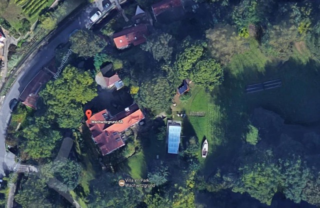 Villa im Park Wachwitzgrund - Große Ferienwohnung in EG der Villa