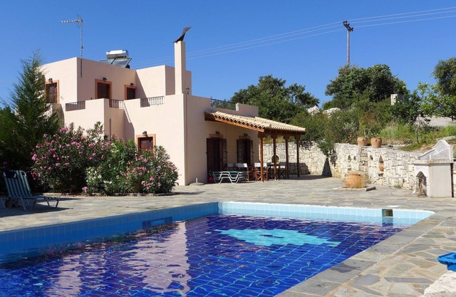 Villa in Axos with Pool near Panormo Beach