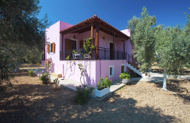 Villa in Crete near Rethymno Beach