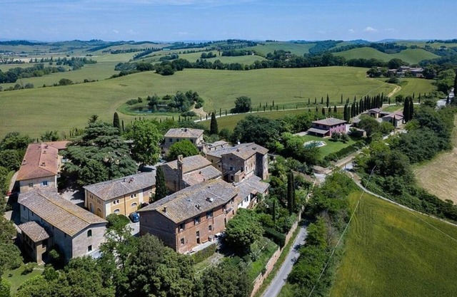 Villa in Serravalle with 5 bedrooms sleeps 10