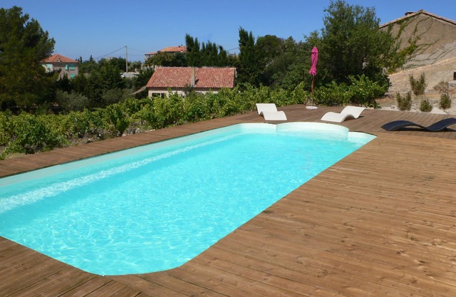 Villa in the Dentelles de Montmirail