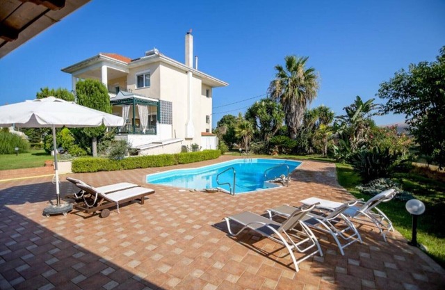 Villa Ino, 3 bedroom, with private pool