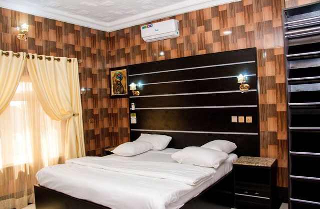 Villa Italian Hotels