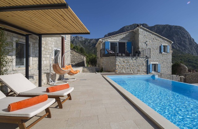 Villa Jatica - Luxury in the Wilderness of Makarska