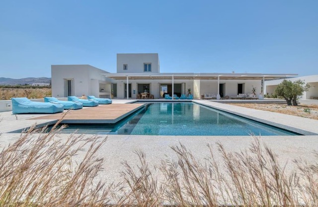 Villa Lámpsi - Spacious & modern