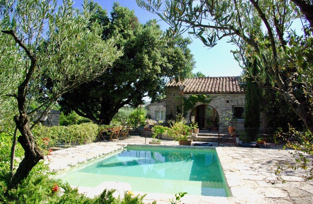 Villa Les Bouyssières, Fairytale house beautiful view 2 ha of enchanting gardens