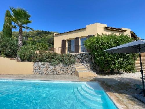 Villa La Baume 10 couchages, piscine, vue mer Le Tignet 06
