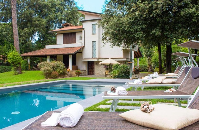 VILLA LA MERIDIANA 8&1, Emma Villas