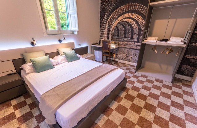 Villa Labruto - Earth room with private garden, courtyard and parking