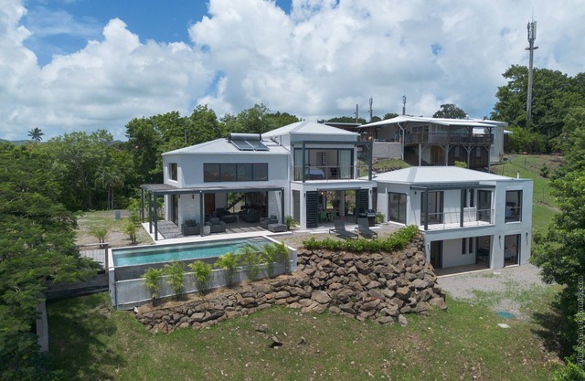 Villa Lalaland, 5 rooms, 10 mm from Josephine's Bath Martinique