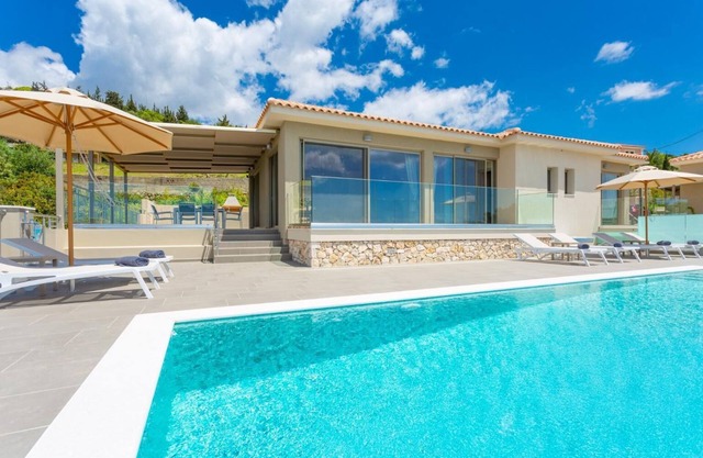 Villa Lassi Fos - Three Bedroom Villa, Sleeps 6