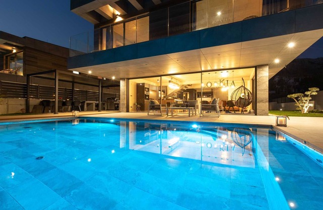 Villa LORKIA with sauna and jacuzzi