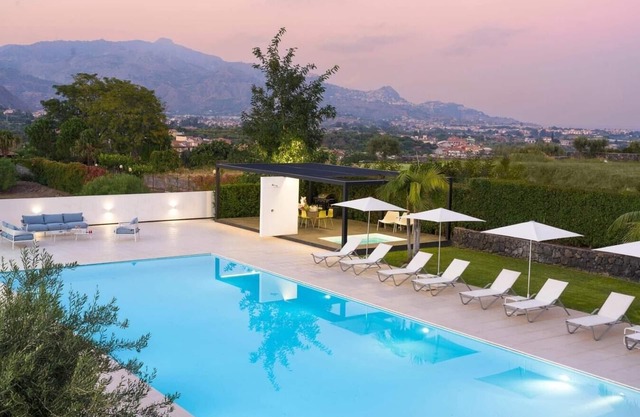 Villa Maurizia with private pool