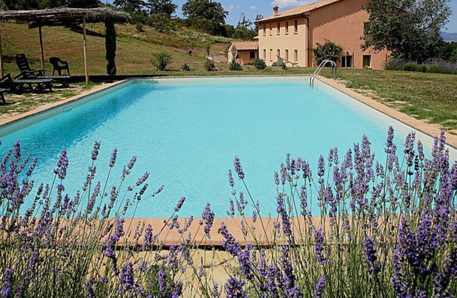 Villa Mirena + Cottage