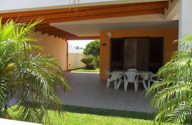 Villa MARE del SALENTO, 2 steps from the BEACH