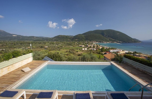 Villa Mare with Private Pool and Sea Views