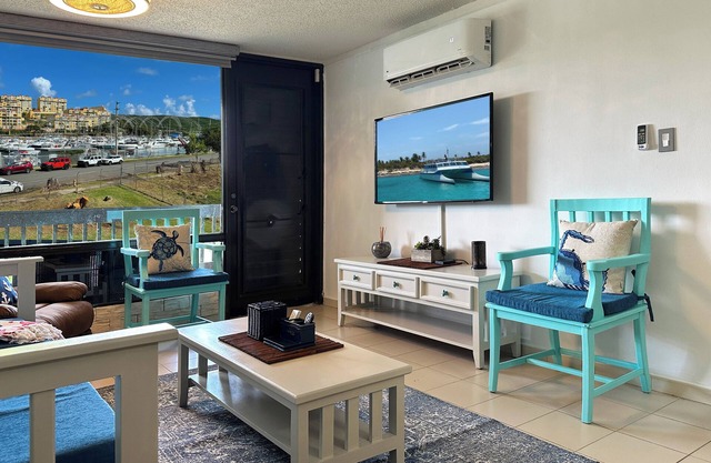 Villa Marina Condo Sleeps 8 - 2 Bed 2 Bath