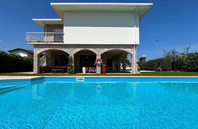 Villa Marina - Risveglio Vista Lago con Piscina