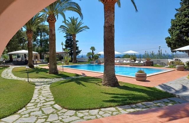 Villa Martina - "Oleandro" apartment, in the annex of a prestigious Villa