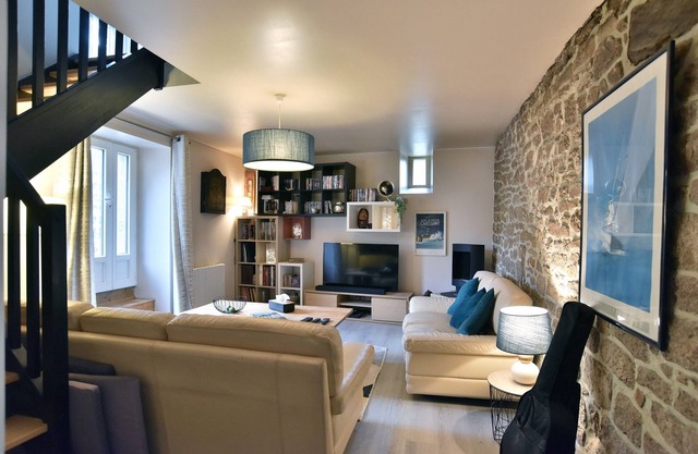 Villa Mi-Syl- Jolie maison en pierre à Quévert