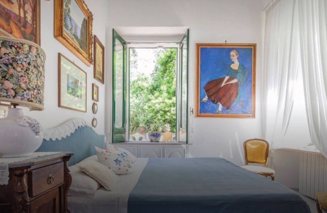 Villa Michelina, Located At Marina di Praia Beach