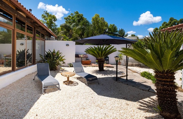 Villa 'Minerva' with Private Terrace, Private Garden and Air Conditioning
