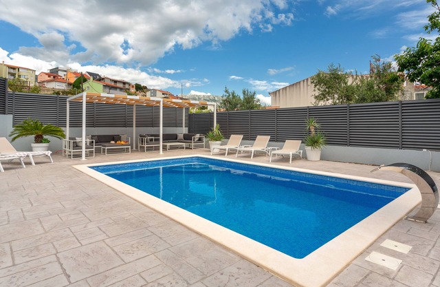 Villa Mira with private swimming pool