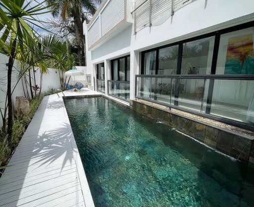 Villa moderne à Trou aux Biches