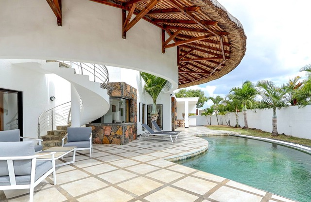 Villa Mon Île Sun Side Tranquil Villa with Private Pool