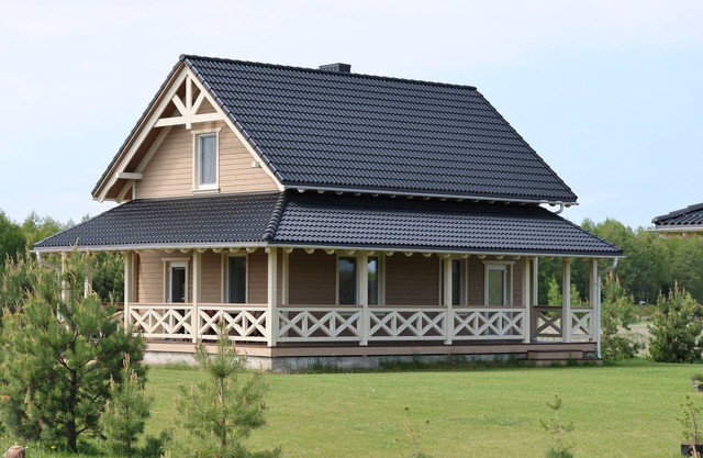 Villa Monciske nestled within walking distance to the golden sandy shores!