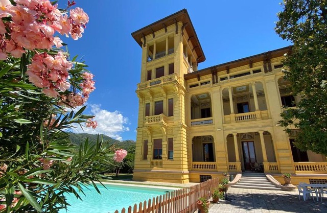 Villa Moorings