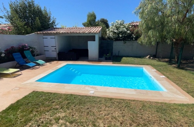 Villa near beach with pool