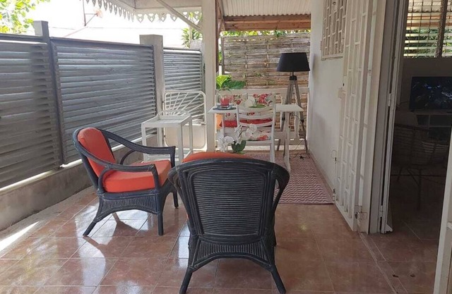 VILLA NEAR MARINA - SEA - RESTAURANT - FISHING VILLAGE