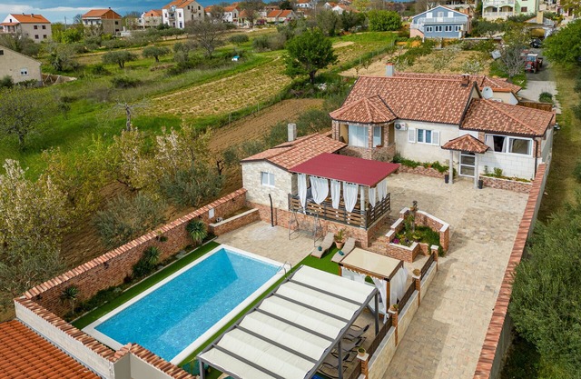 Villa Nikolina ZadarVillas