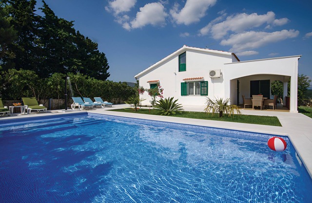 Villa Olive Tree