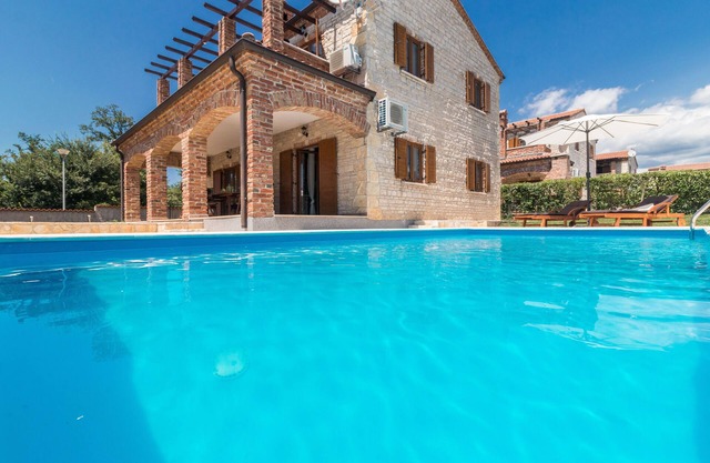 Villa Orlene in Paradis