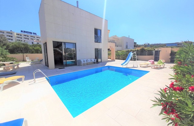 Villa Paula with Private Pool Close to the Beach