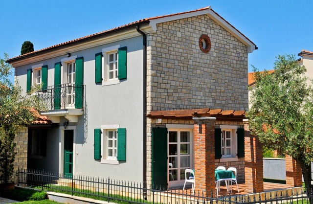 Villa Petra, (14221), Poreč, Croatia