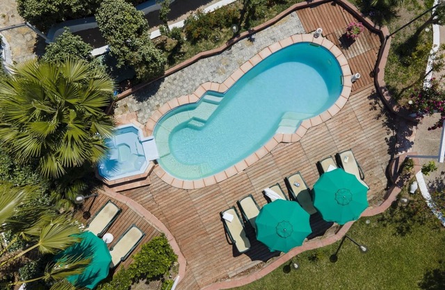 Villa Piccola Stella with attached annex and private pool