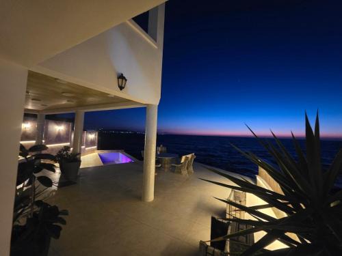 Villa Pieds Dans L'Eau Sea View Oran - 14 people