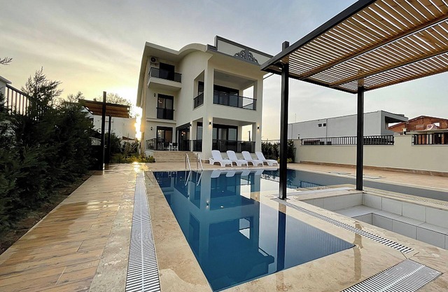 VILLA PINEHURST R3 BELEK. TURKEY 10 Person 5 Bedrooms detached Villa