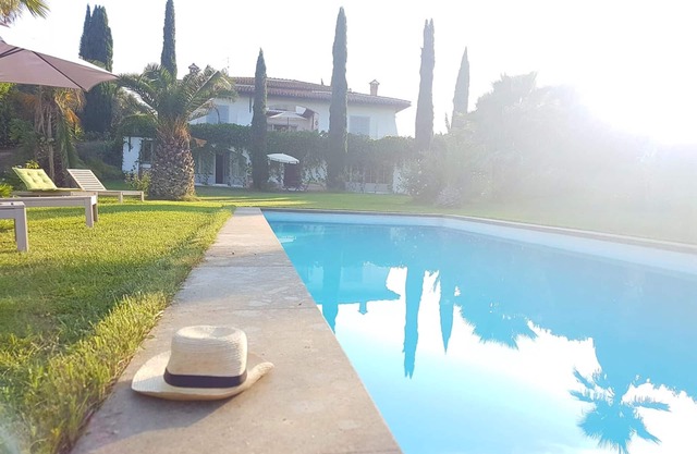 Villa Romana- just like mini boutique hotel w/16m pool - 25km from Rome