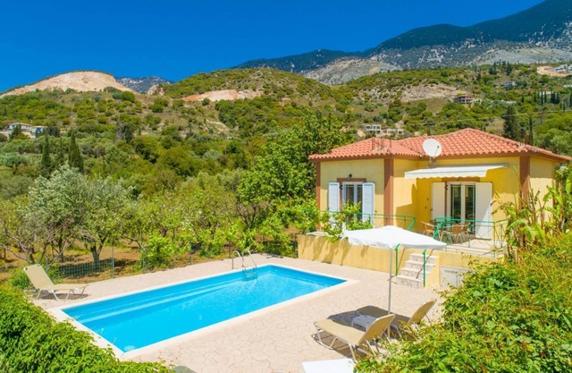 Villa Russa Alekos - One Bedroom Villa, Sleeps 2