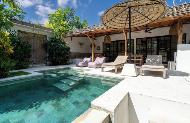 Villa Ruta 2 Oasis 5 min walk from Nyanyi beach and close to Luna Beach Club