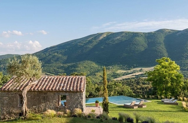 Villa Serena - Private villa with pool in Umbria