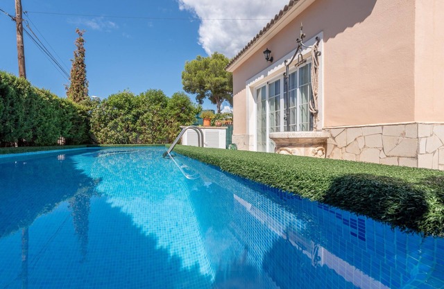 Villa "Son Ferrer" with Garden, Pool, Wi-Fi and Air Conditioning