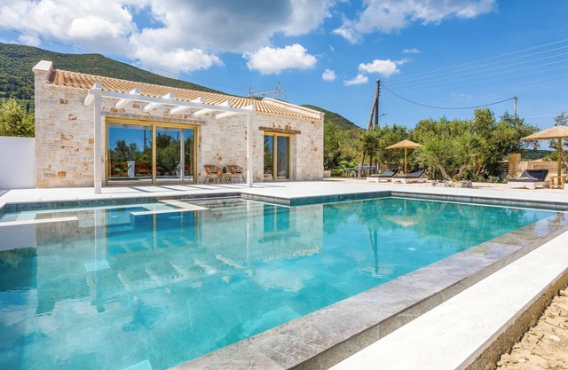 Villa Stagionello - Two Bedroom Villa, Sleeps 4
