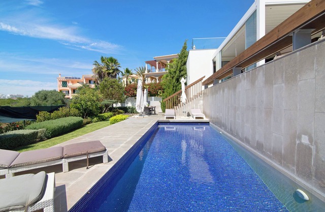 Villa "Sweet Home Albufeira" with Private Pool, 2 Private Terraces & Wi-Fi