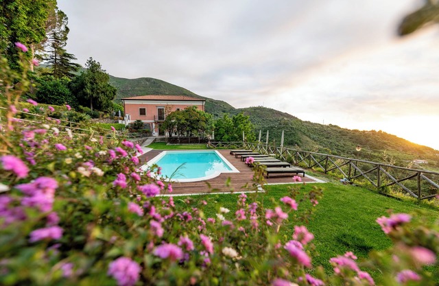 Villa Tecla