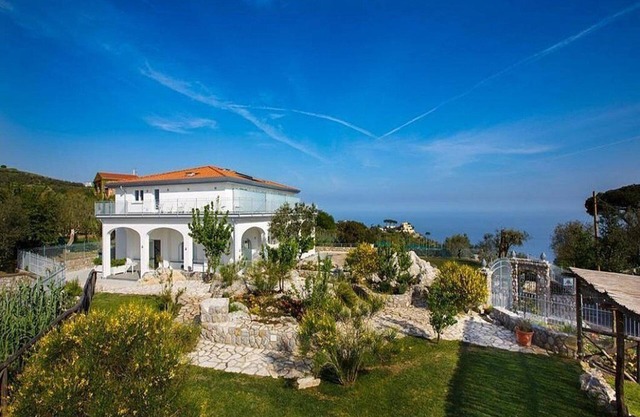 Villa Tiresia: A splendid two-story villa in a quiet position, located on a hillside above the sea, with Free WI-FI.